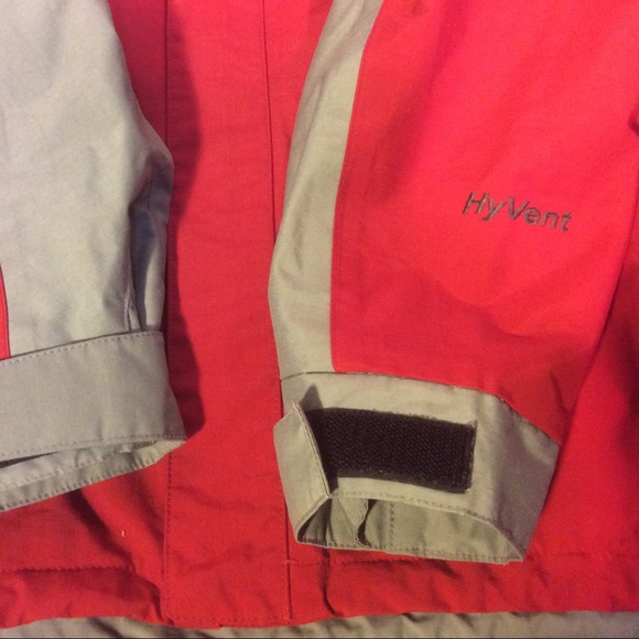 Men’s The North Face HyVent Jacket Mens size medium Red & Gray - Picture 9 of 16